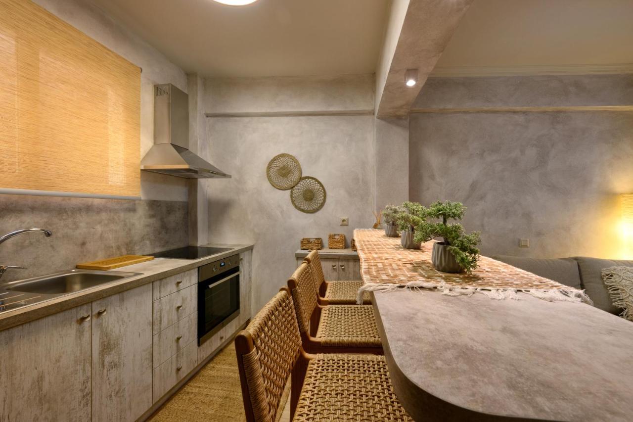 The In Town - With A Private Terrace *